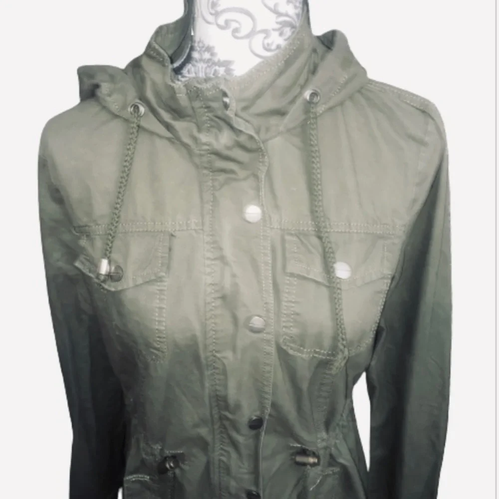 Ashley Brand Small Cargo Olive Green 100% Cotton Full Zip Hooded Utility Jacket - Picture 3 of 11